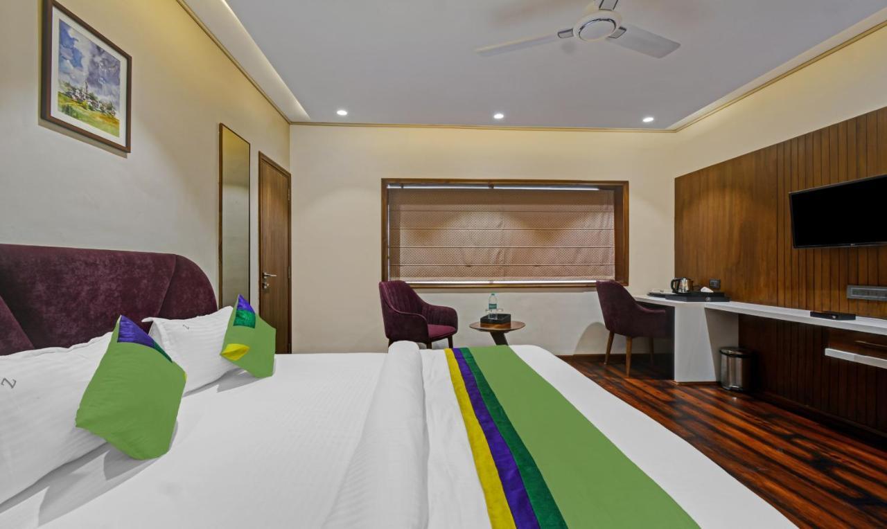Treebo Z Hotel Bhilwara Bagian luar foto