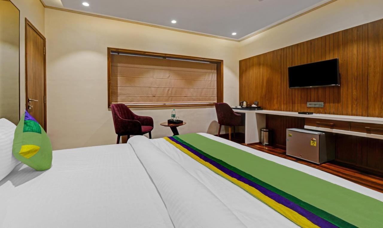 Treebo Z Hotel Bhilwara Bagian luar foto