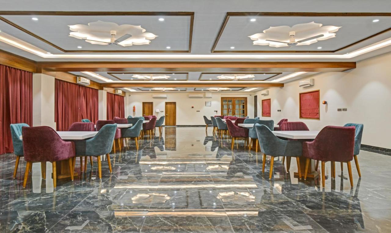Treebo Z Hotel Bhilwara Bagian luar foto