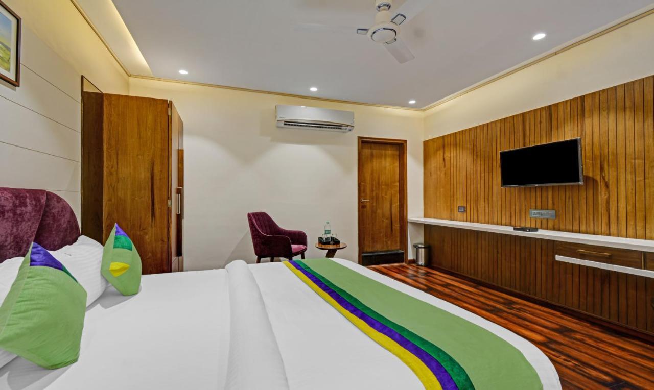 Treebo Z Hotel Bhilwara Bagian luar foto